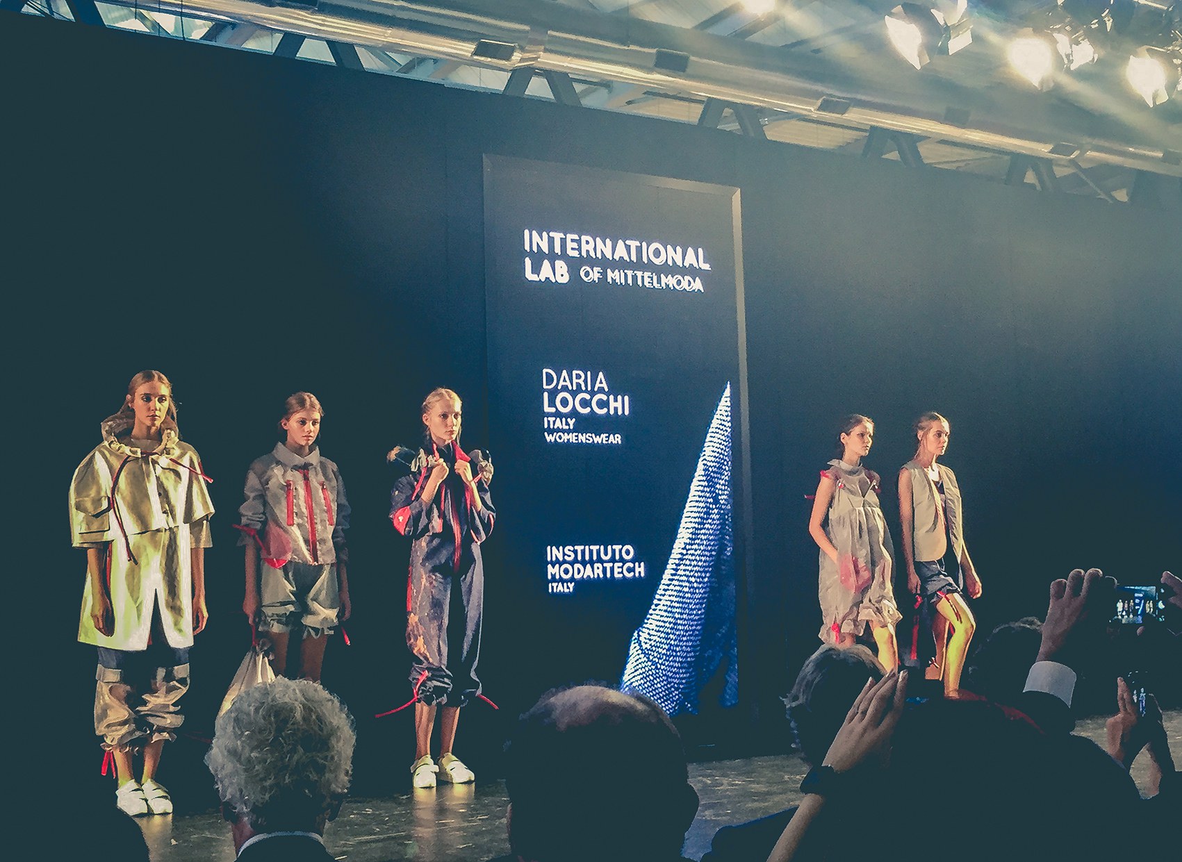 Studentessa Modartech premiata a Mittelmoda The Fashion Award